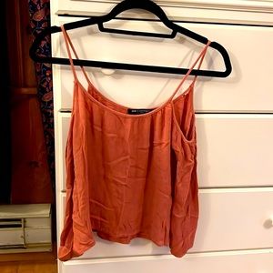 off the shoulder long sleeve pink top